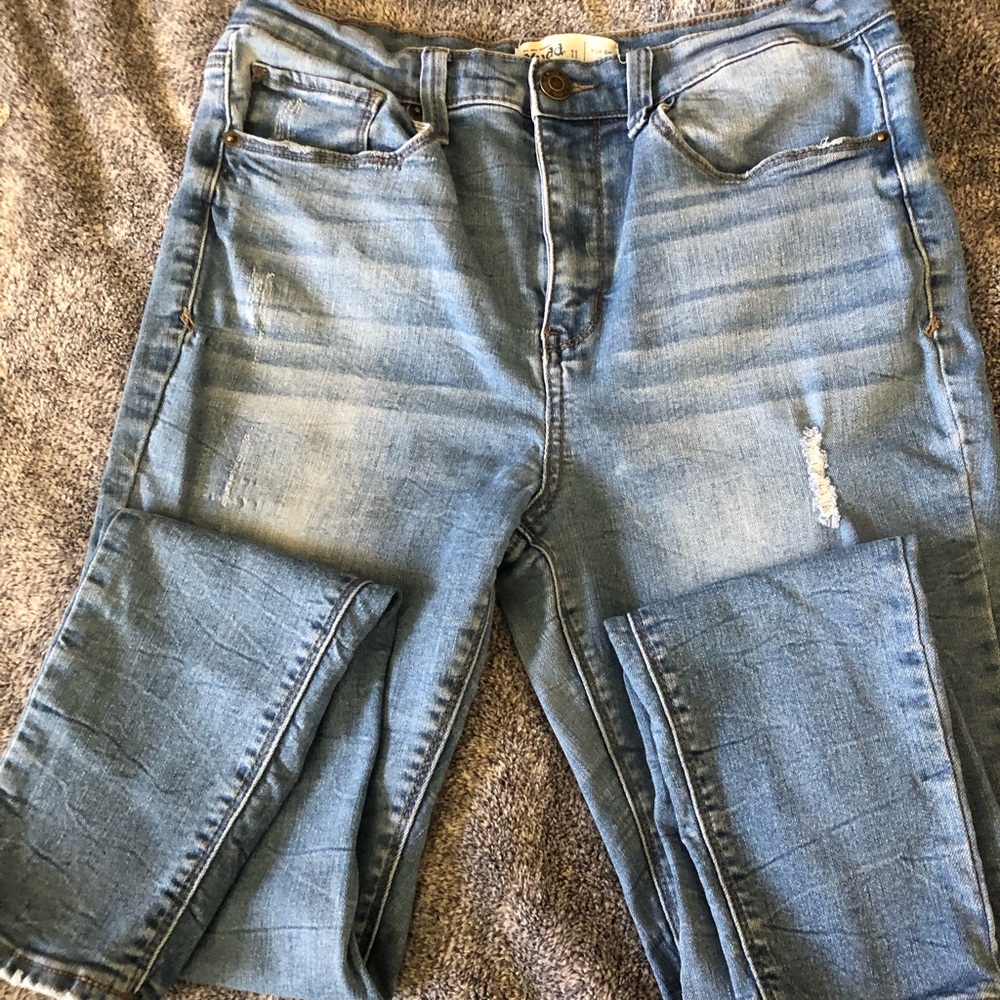 Mudd light washed jeans